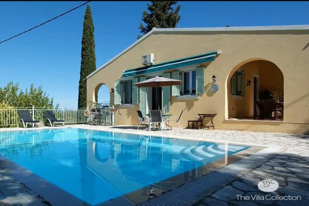 Gastouri Pascalia With Heated Pool In October And Views *