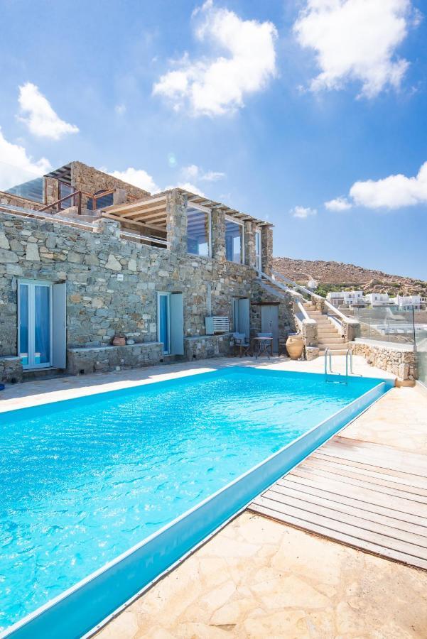 Natural Stone Villa *