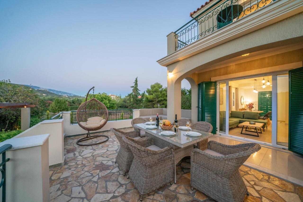 Eglina Villa's Villa Minia