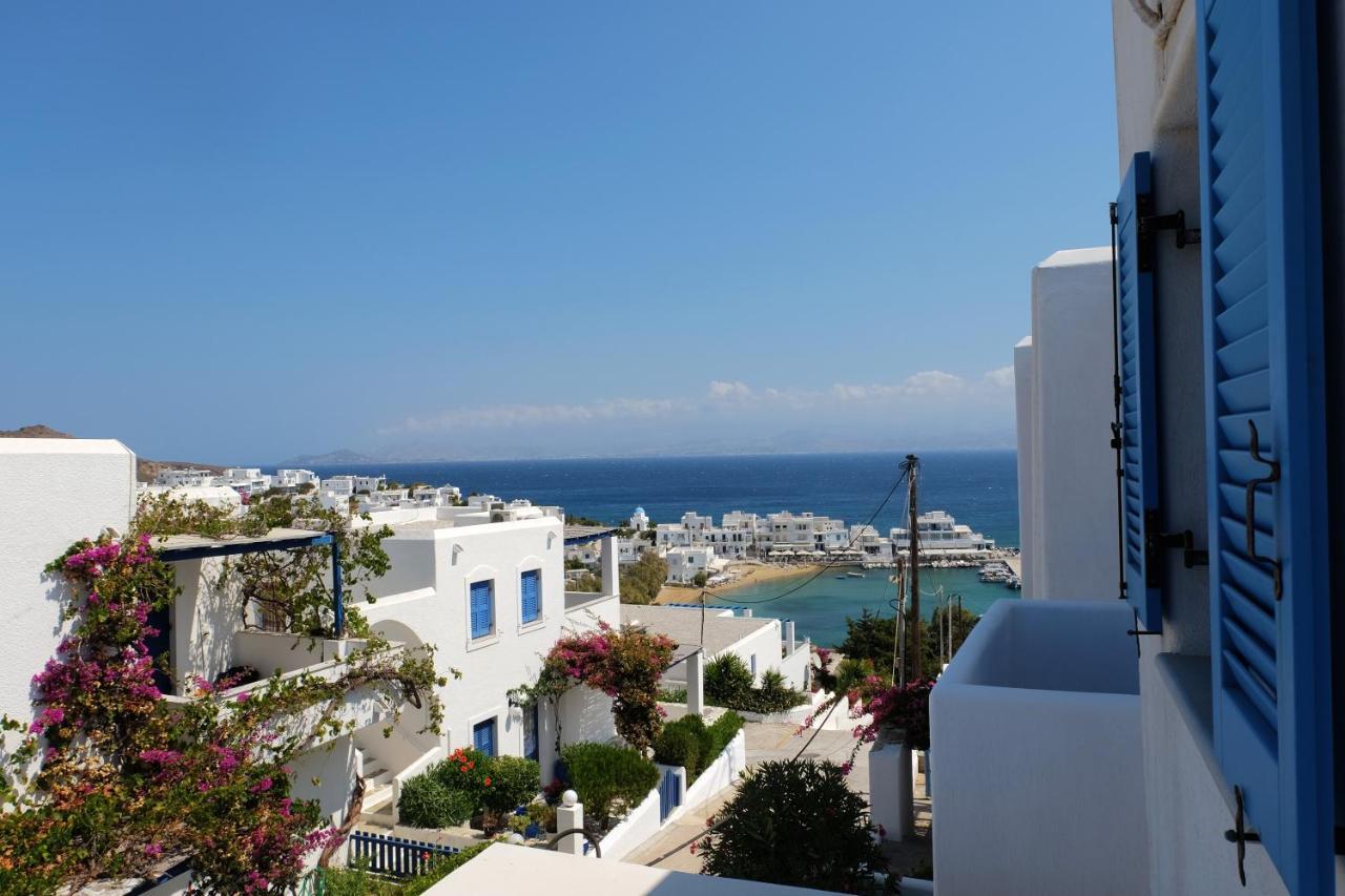Paros Book'inn *