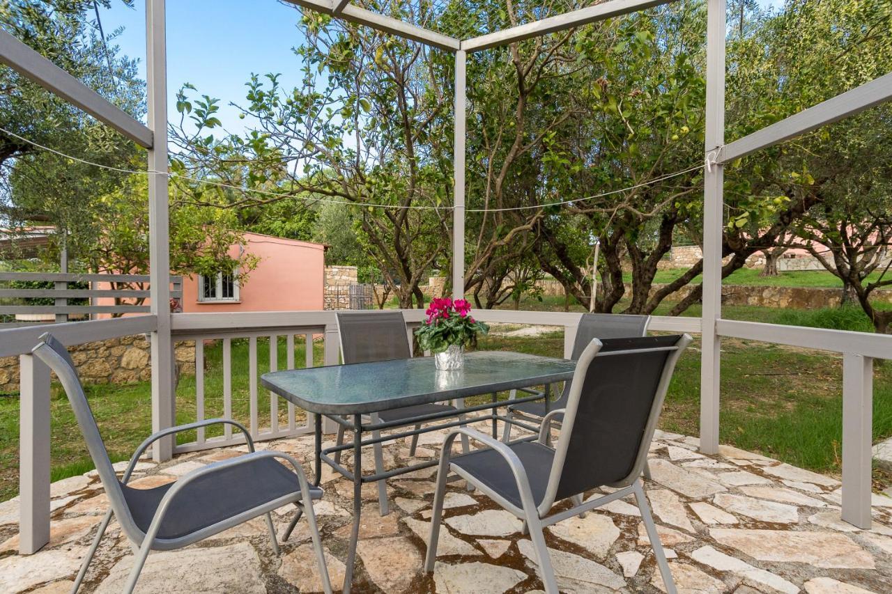Aparthotel Artemis Vassilikos