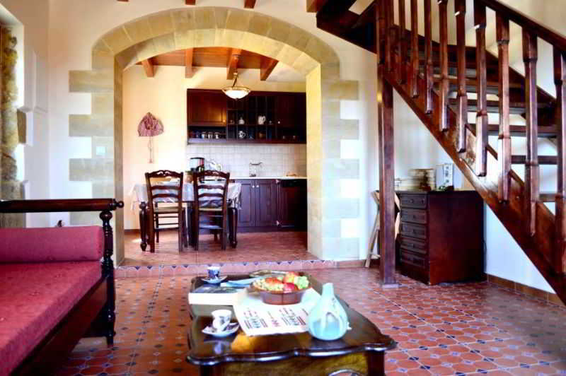 Hotel Sevi Small