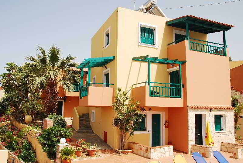 Golden Valantin Apartment