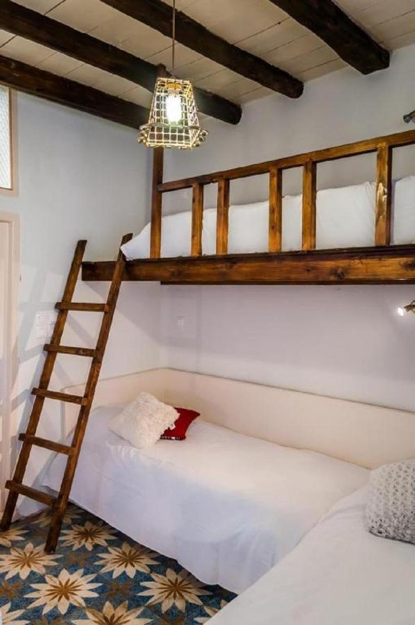 Dream Boathouse Holiday home Klima (Milos)