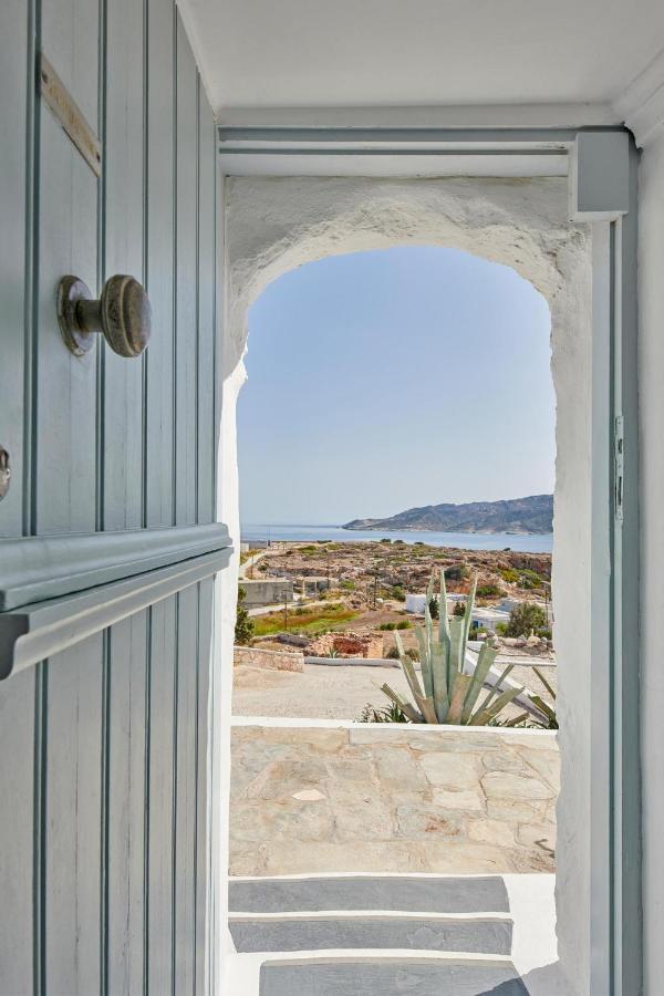 The Windmill 3* Kimolos
