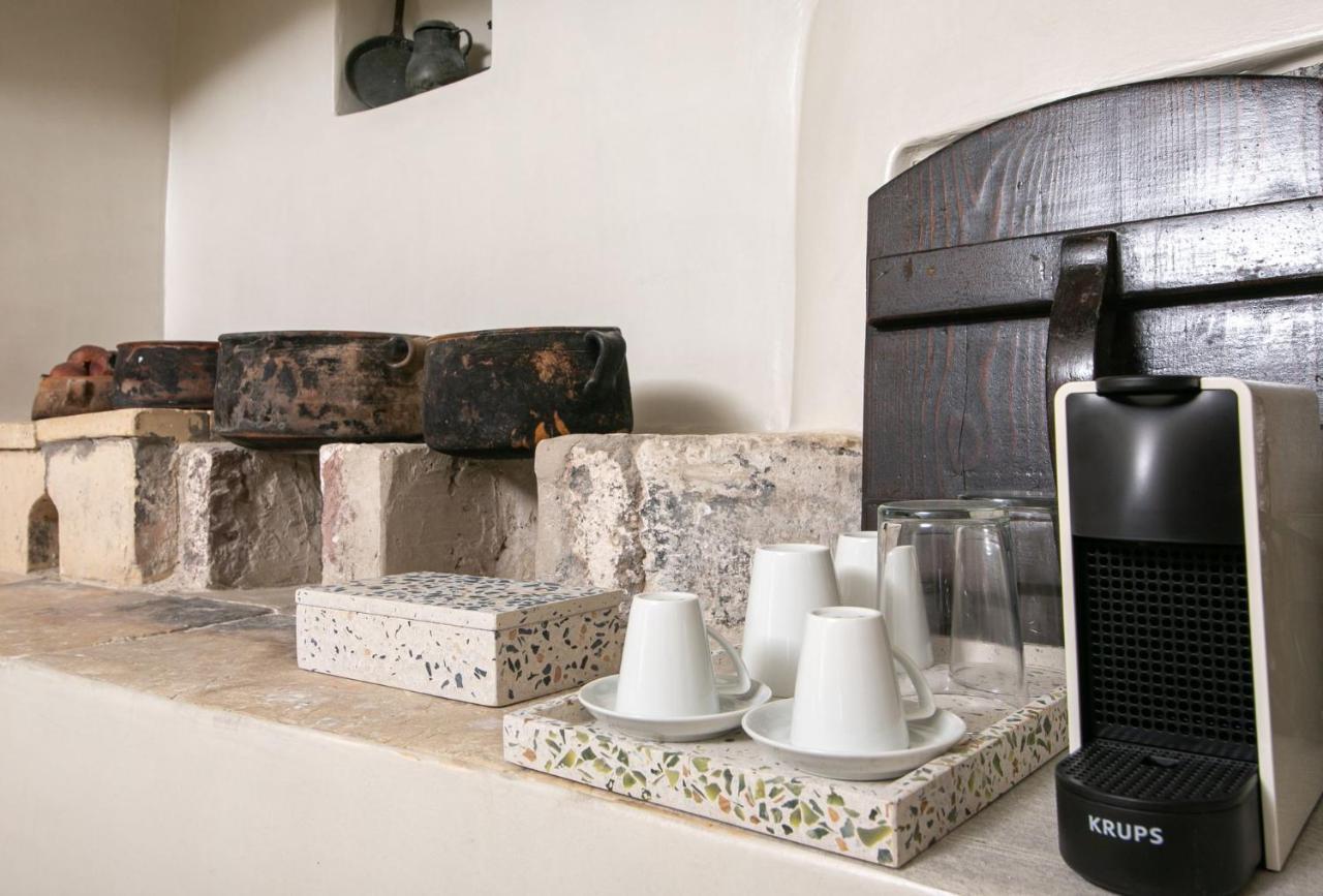 Aloia Villas Santorini Two Bedroom Villa With Indoor Hot Tub Mariniou * Oia (Santorini)