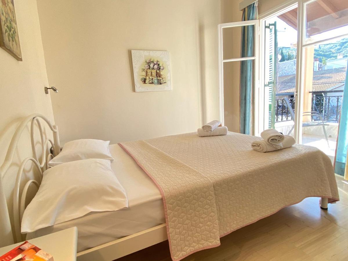 Nikos Cassiopeia Apartment Kassiopi