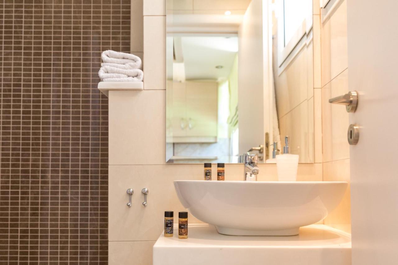 Apolonio Evia Aparthotel 4*