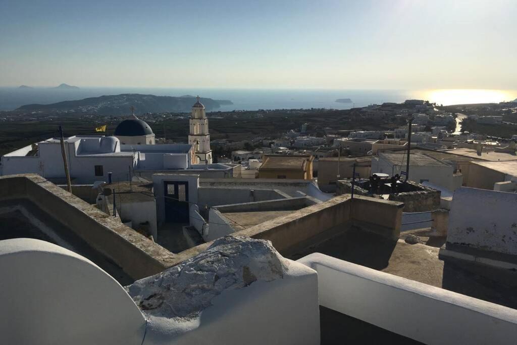 Villa Santorini Folia Cave House With Jacuzzi *