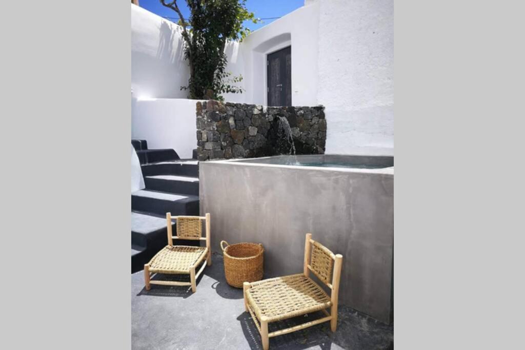 Santorini Folia Cave House With Jacuzzi *