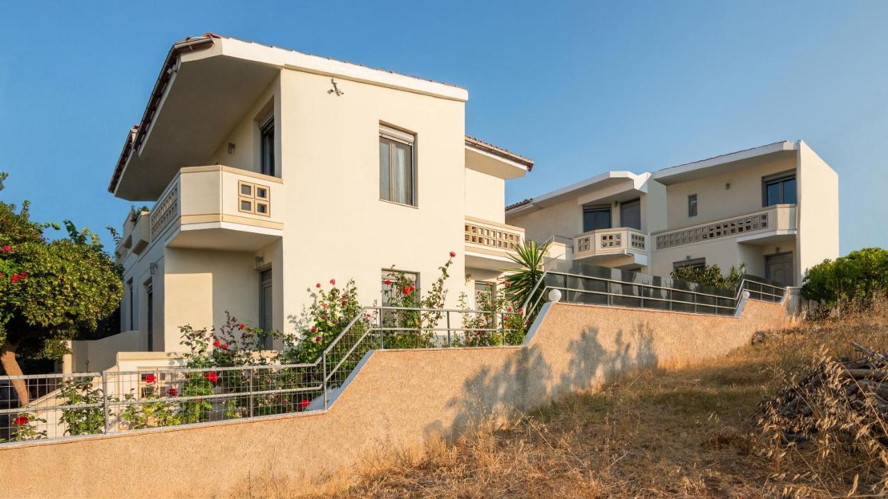 Krini Aparthotel Kalathas