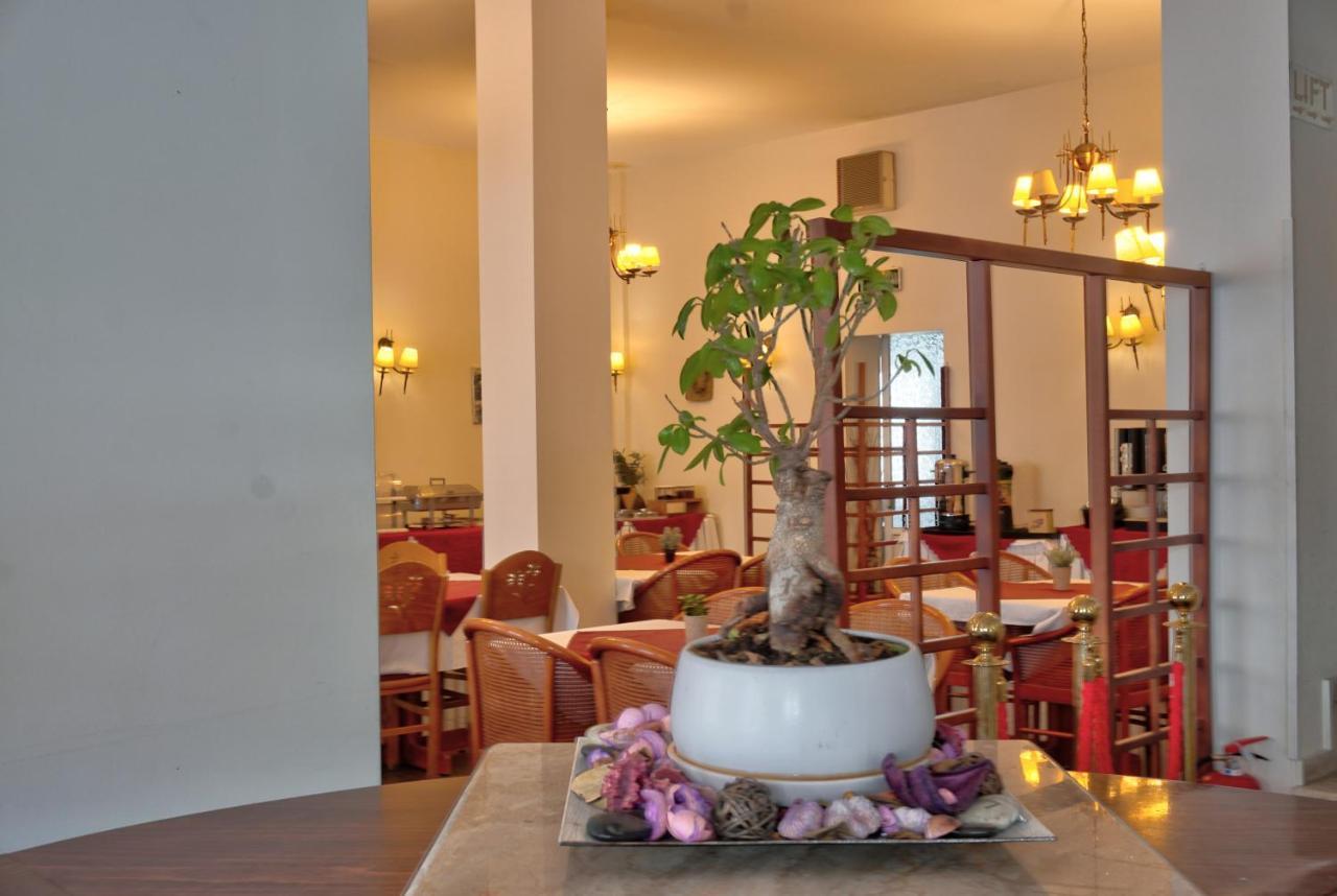 Hotel Rex