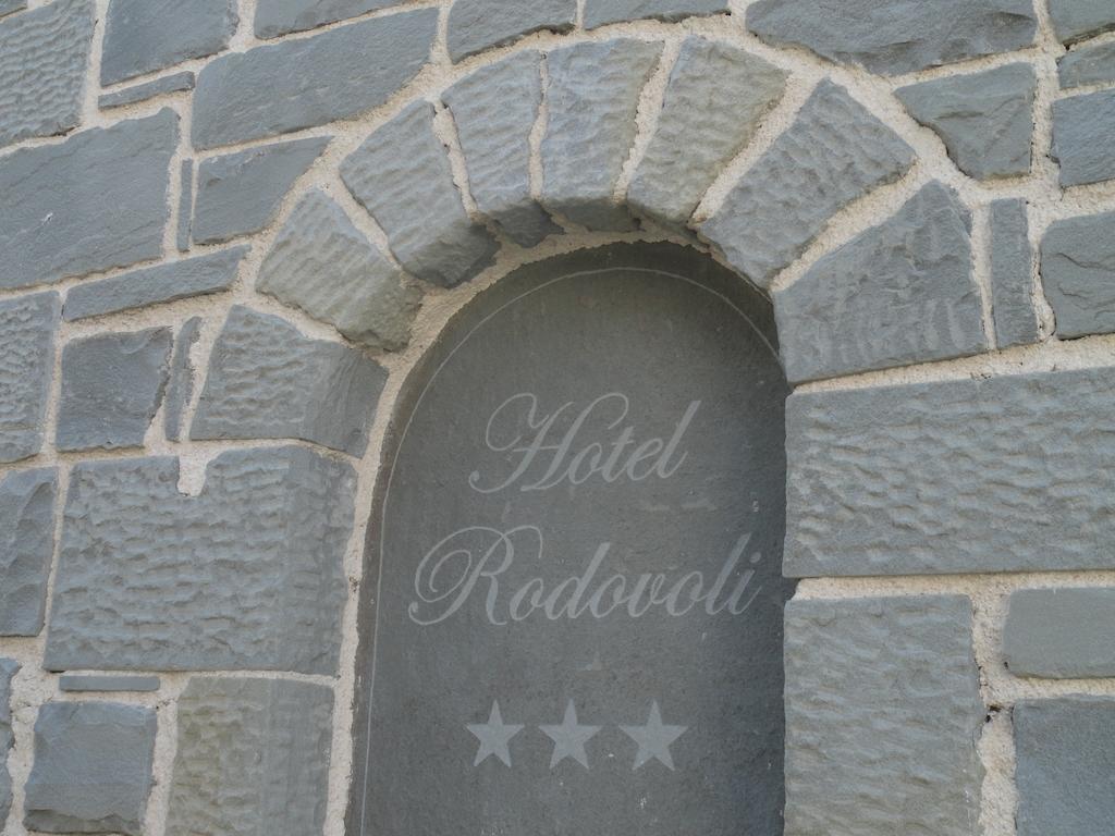 Rodovoli Hotel 3*