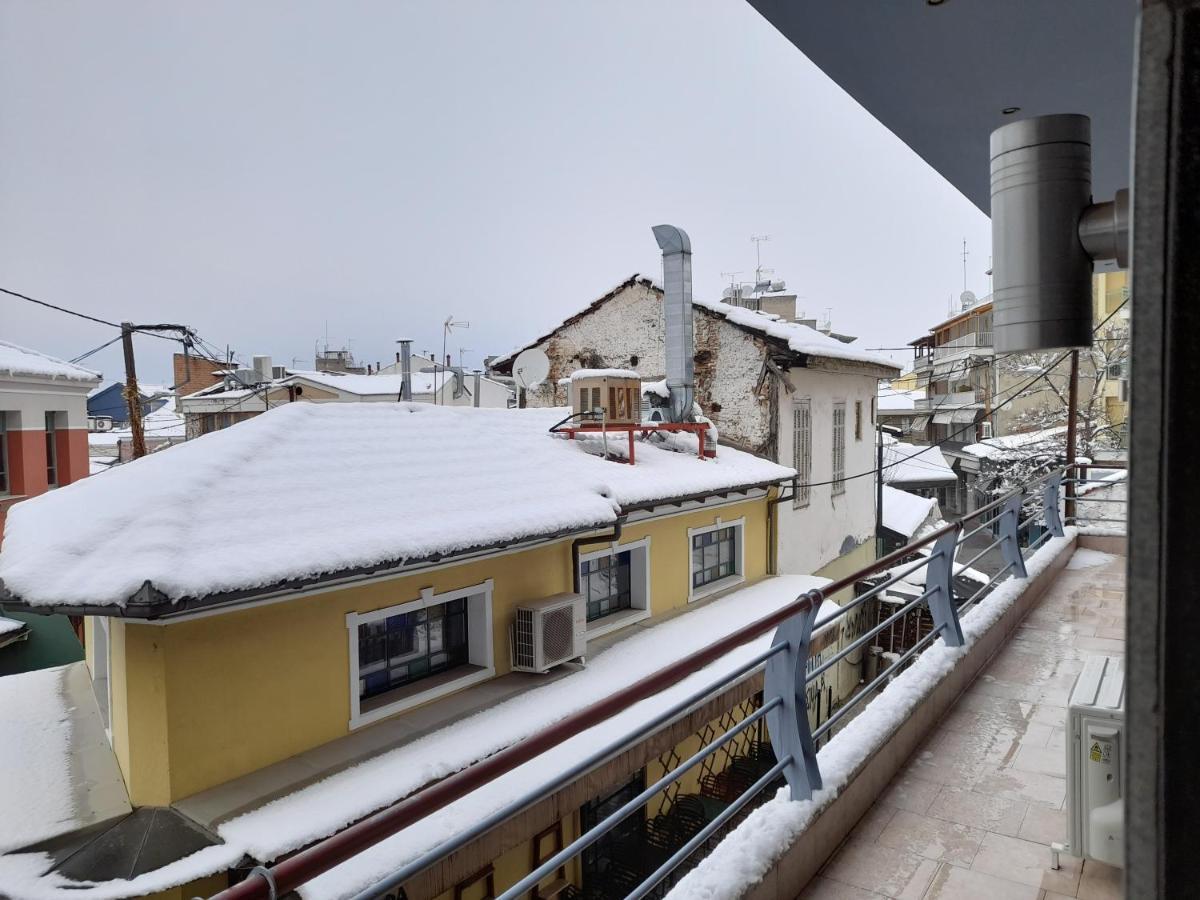 Exantas The Lux-veria Apartment