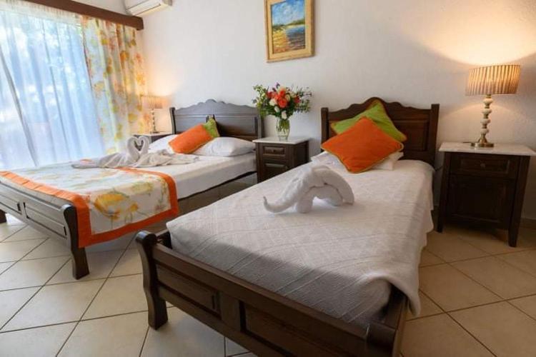 Afrodite Hotel 2*