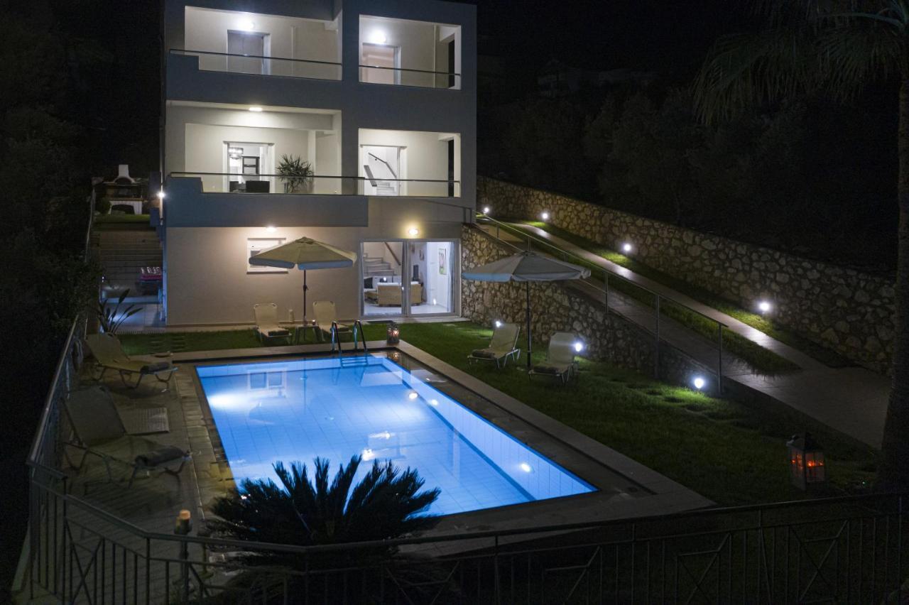 Minos Villa *