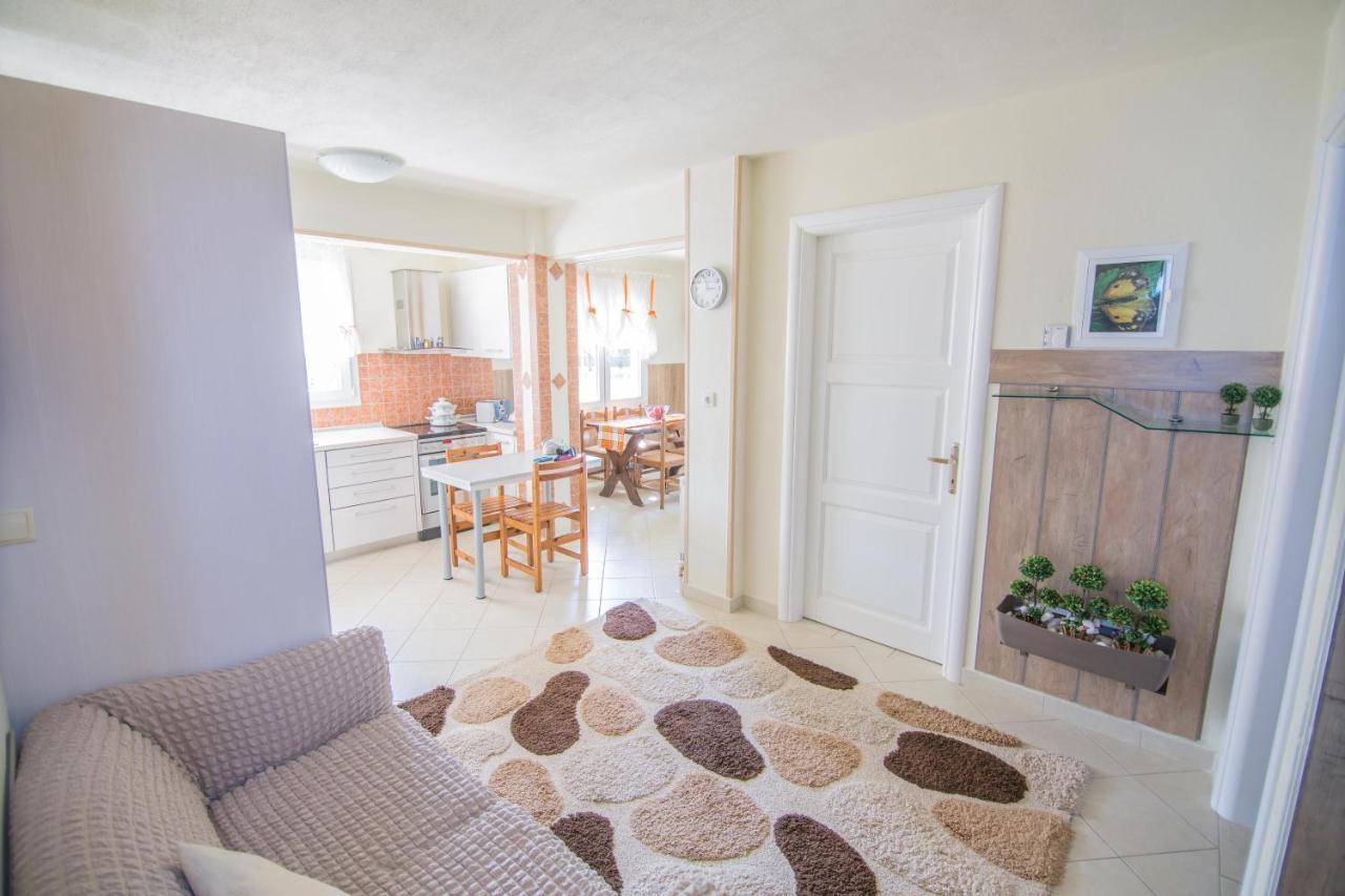 Holiday home Oikia Mpaki