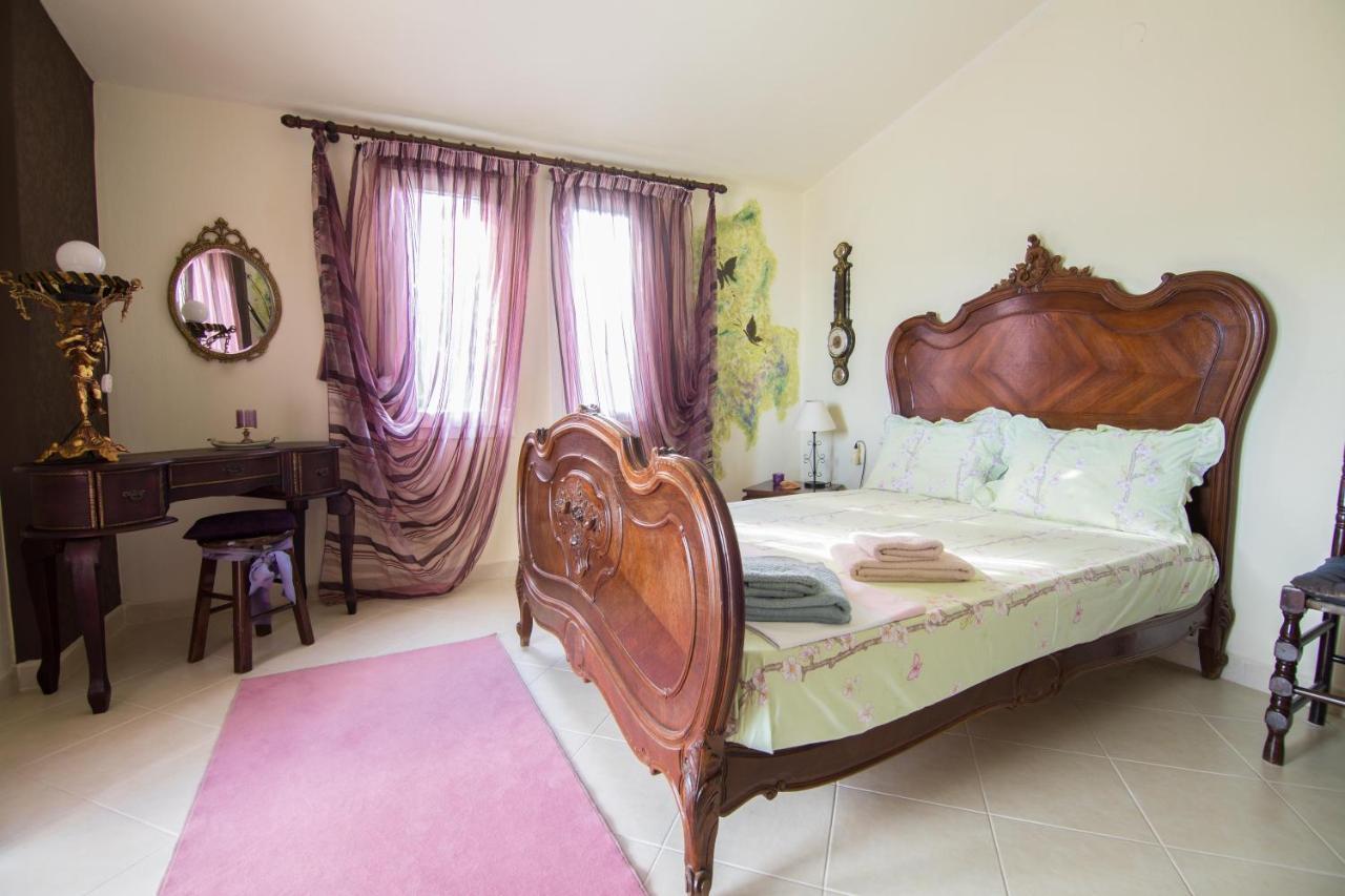 Oikia Mpaki Holiday home *