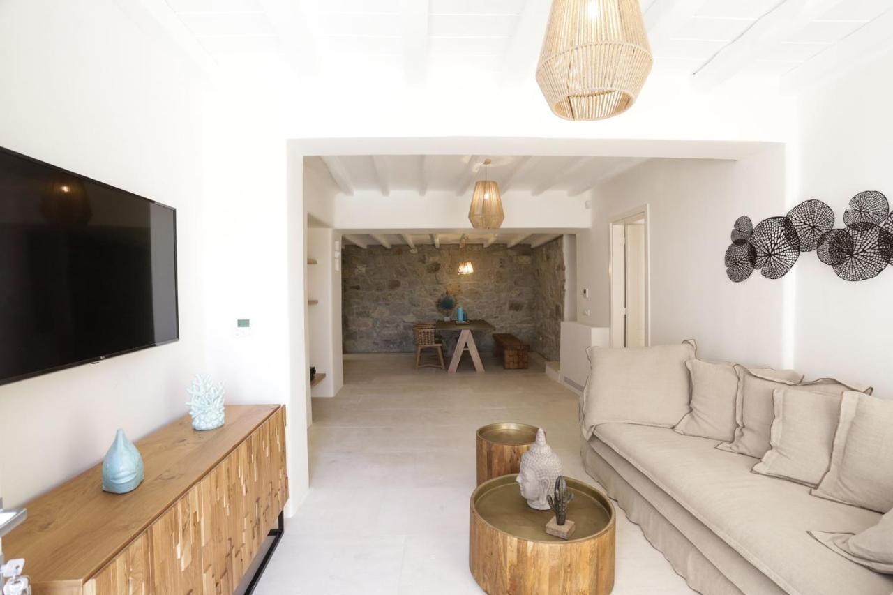 Veneta Mykonos