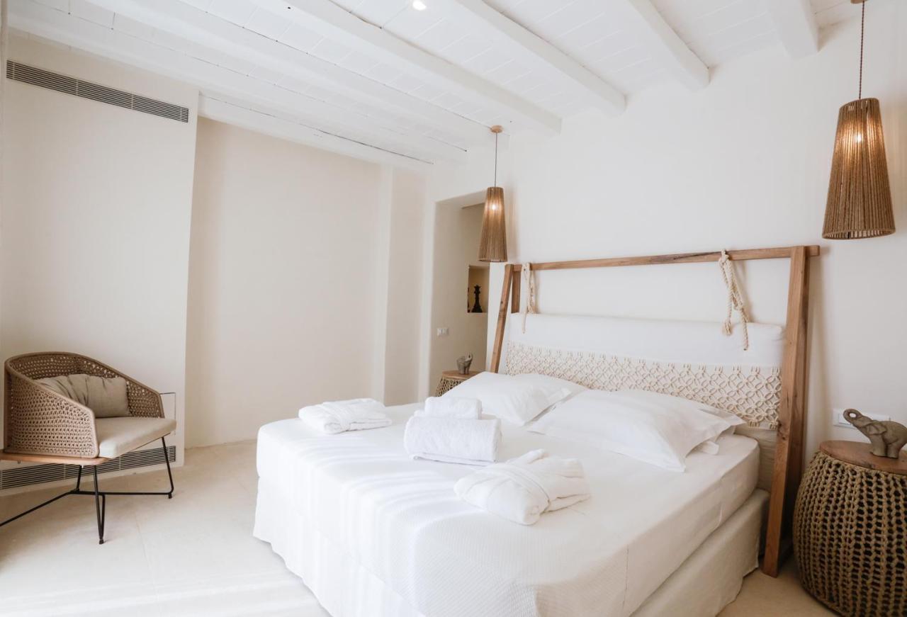 Veneta Mykonos