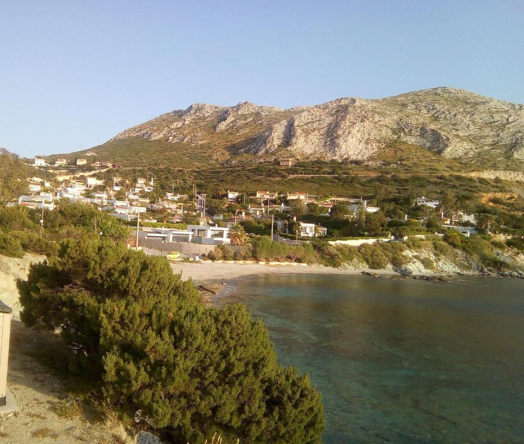 Holiday home Blue & White Maisonette Over The Sea Near Sounio *