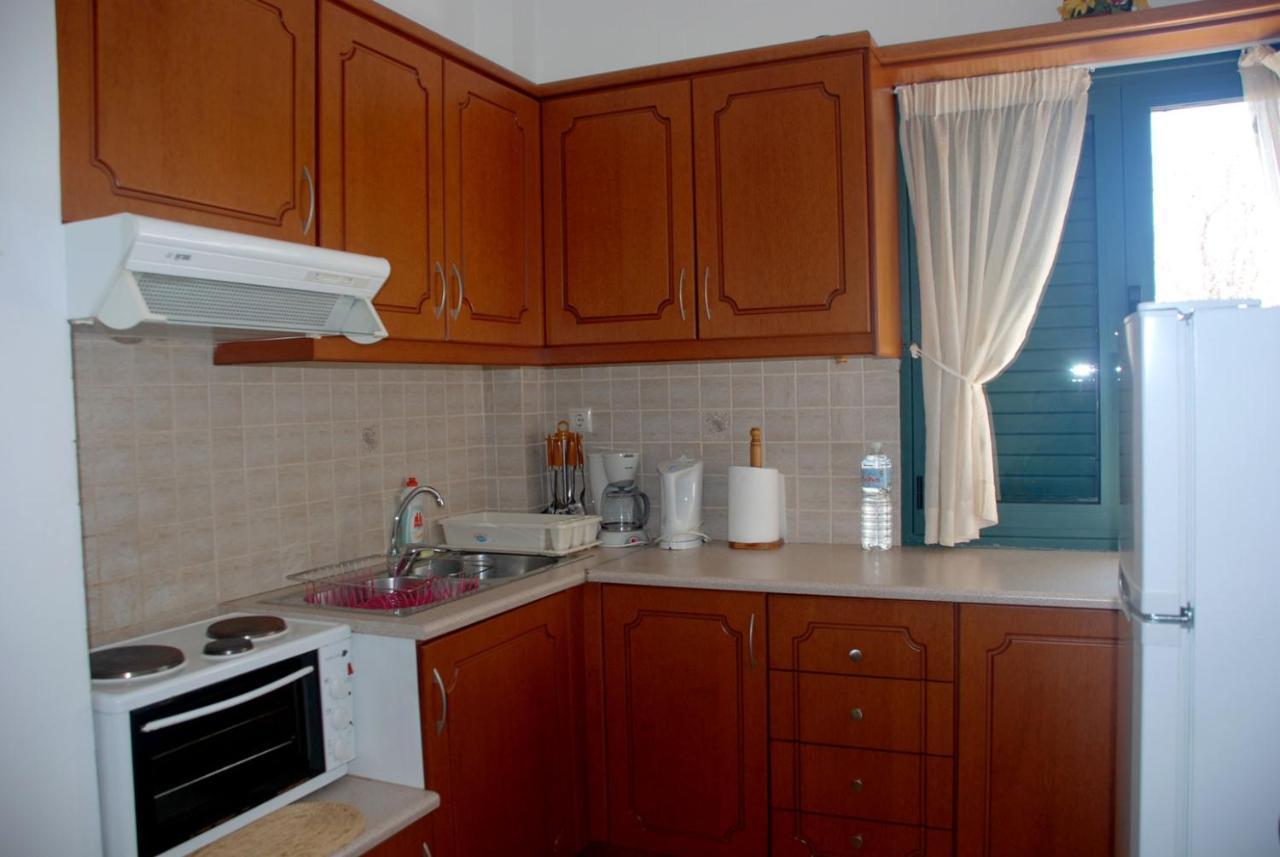 Eleni Apts Aparthotel Kamilari
