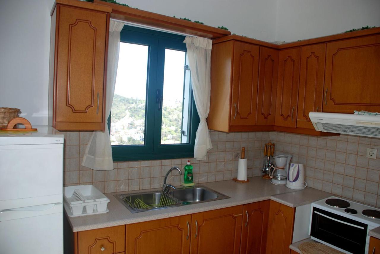 Eleni Apts Aparthotel