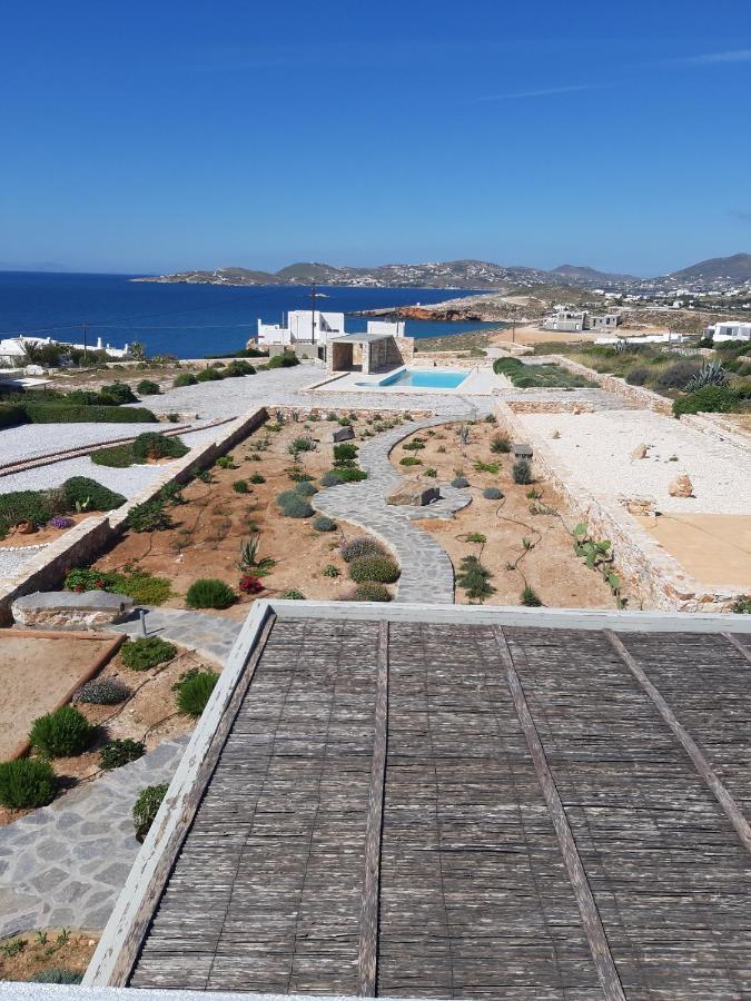 Seaside With Hot Tub, Vineyard, Shared Pool And View Parikia (Paros)