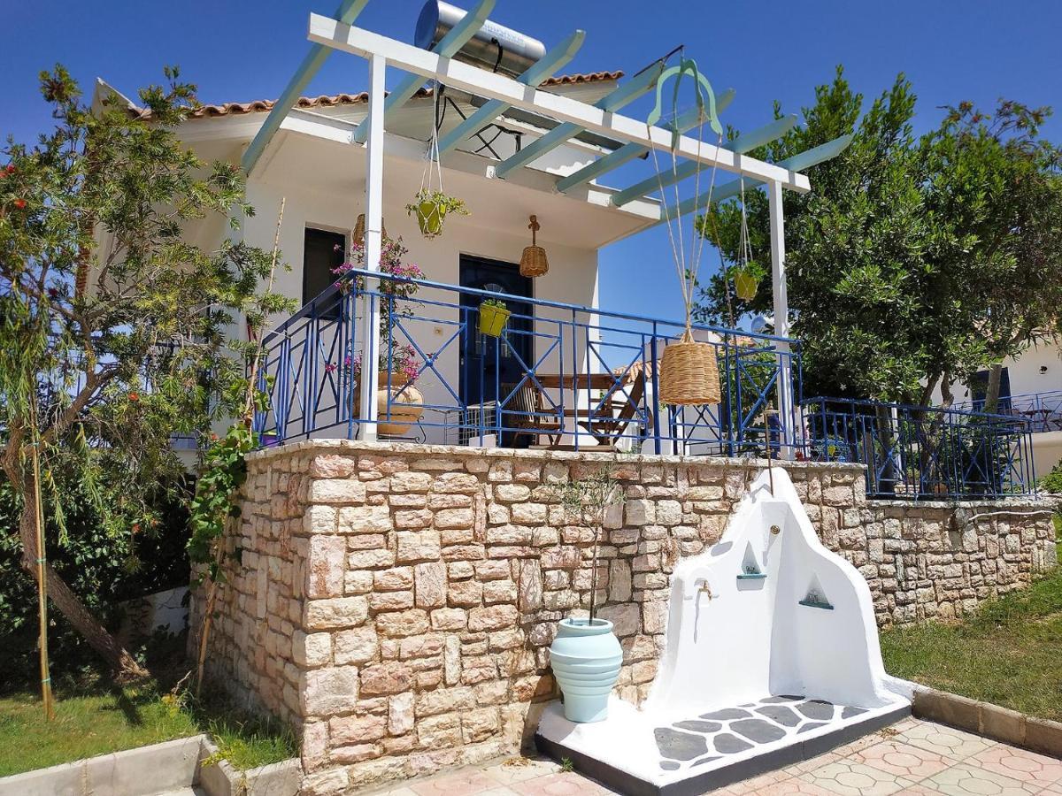 Lontos Village * Finikounta