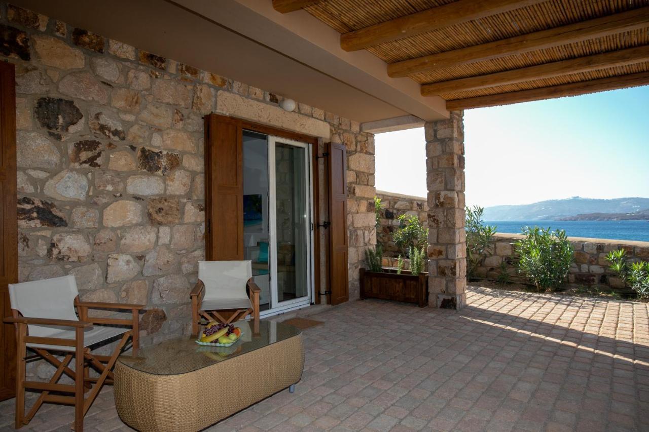 Le Grand Blue Villa *