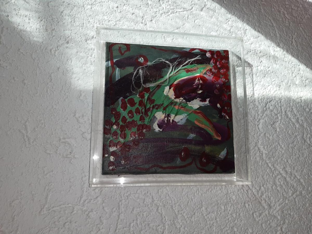 Holiday home Red Art Maisonette *
