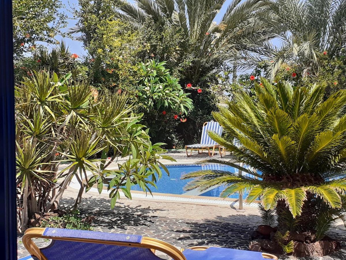 Sea Bliss * Karterados (Santorini)
