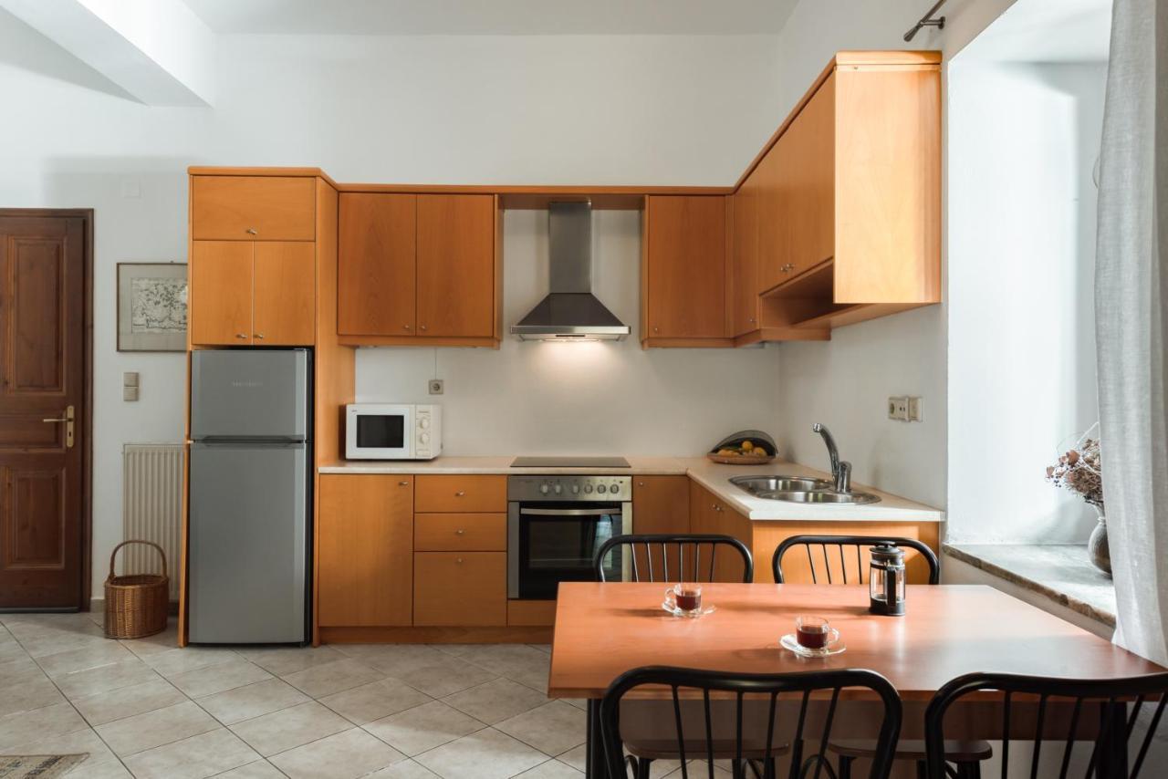 Apartment Aura Traditional *