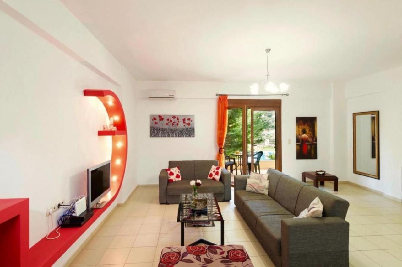 Uphoria Villa