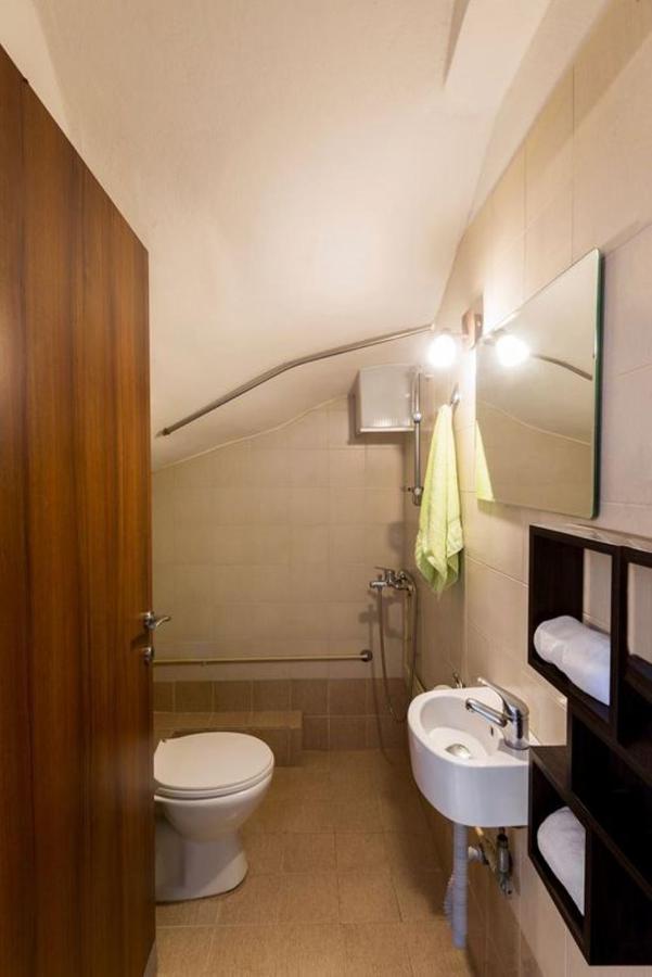 Uphoria Villa