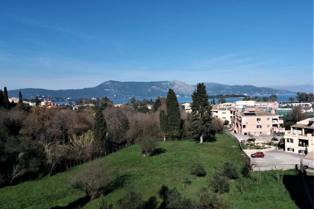 Apartment With View *