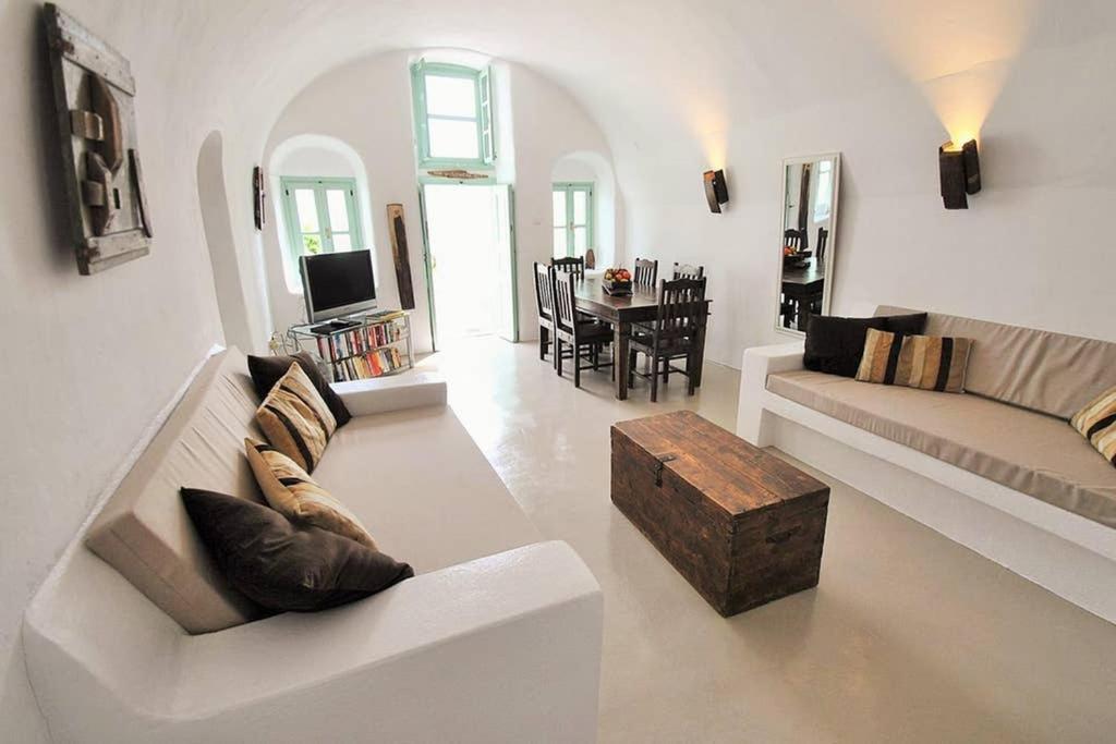 Villa Cavern House Anthea Exo Gonia