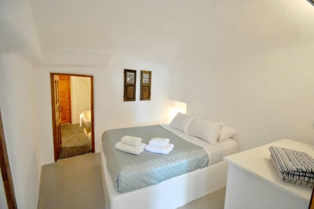 Villa Cavern House Anthea *