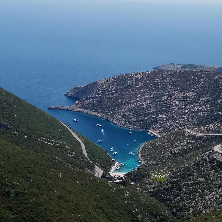 Anna * Alykes (Zakynthos)