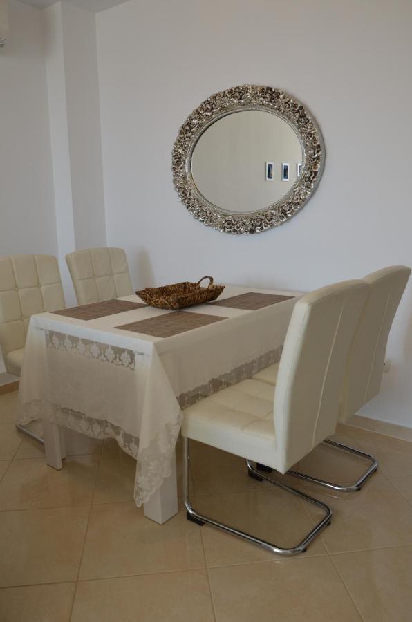 Dimitri - Seaview Apartment *
