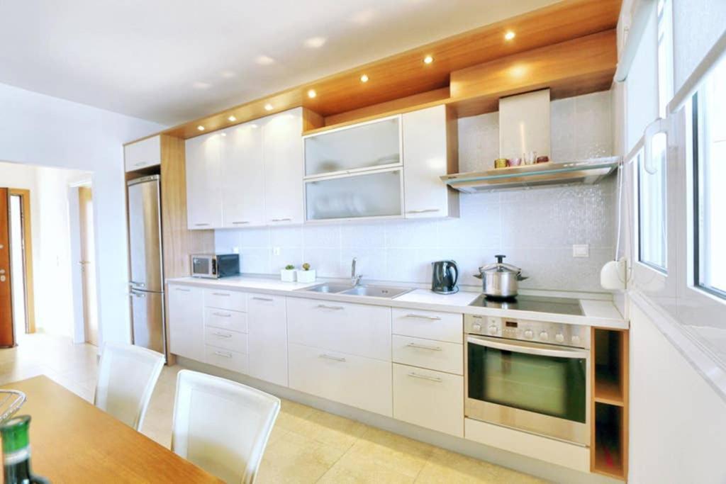 Eleni Sea View Luxury In Mades Holiday home *