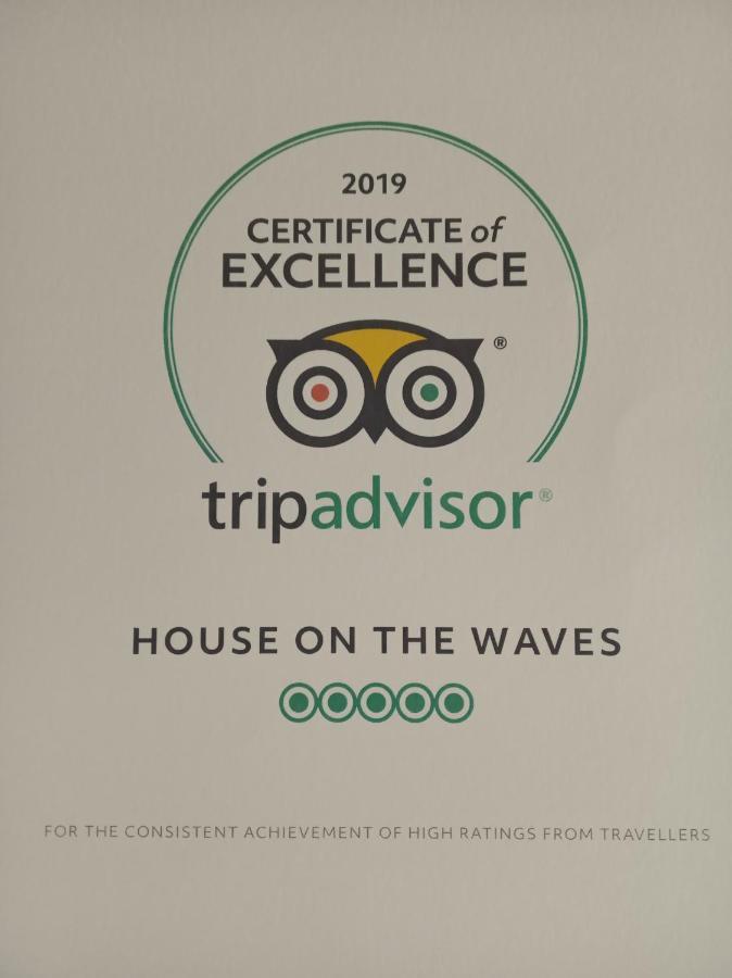 House On The Wave Holiday home Marathokampos