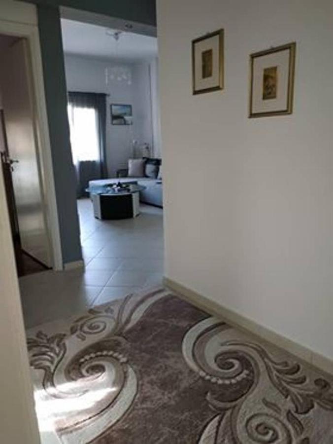 Cellate Cozy Apartment