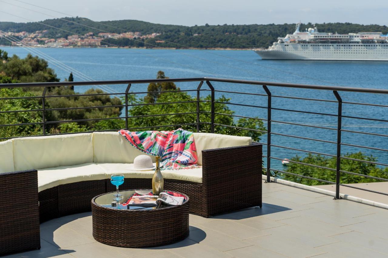 Melina Sea View *