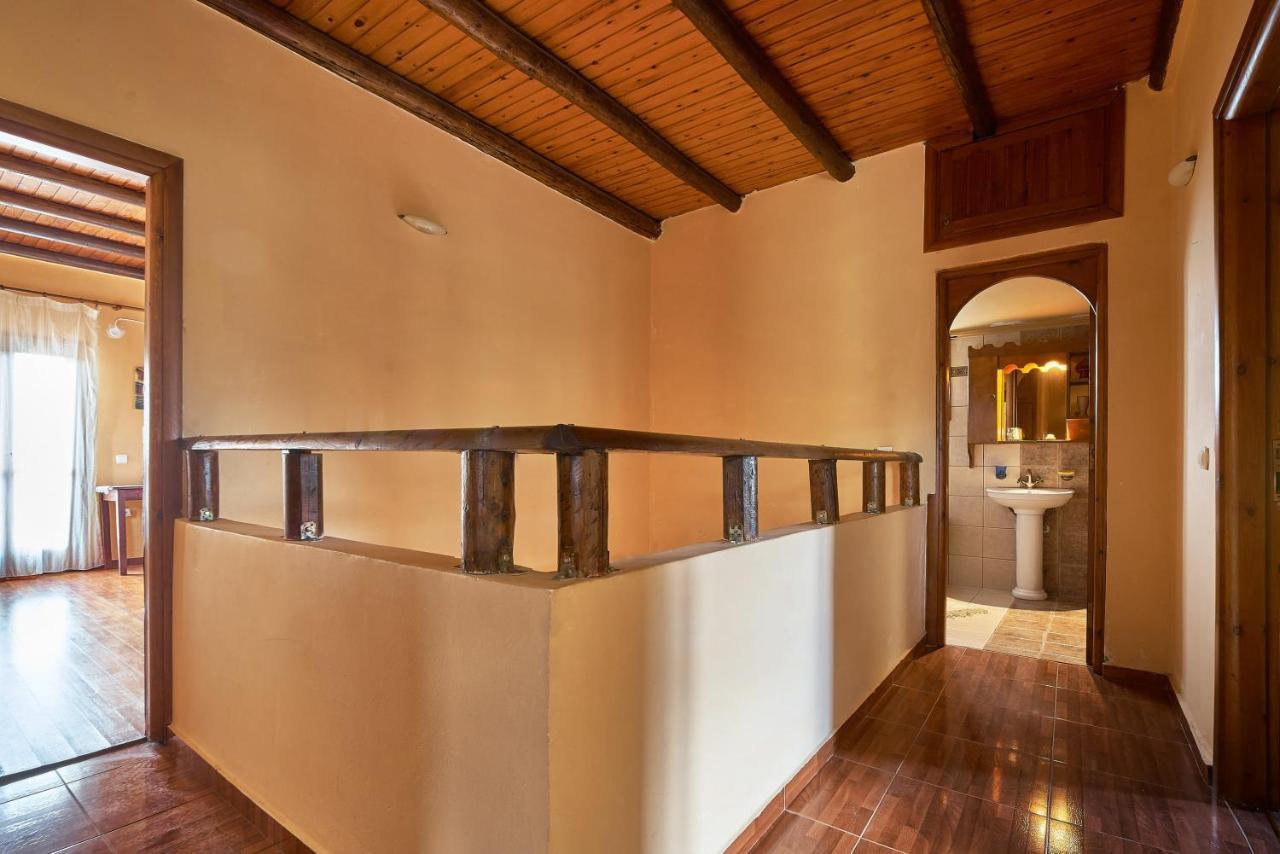 Evenos Of 3 Bedrooms - Irida Of 2 Bedrooms With Private Pools