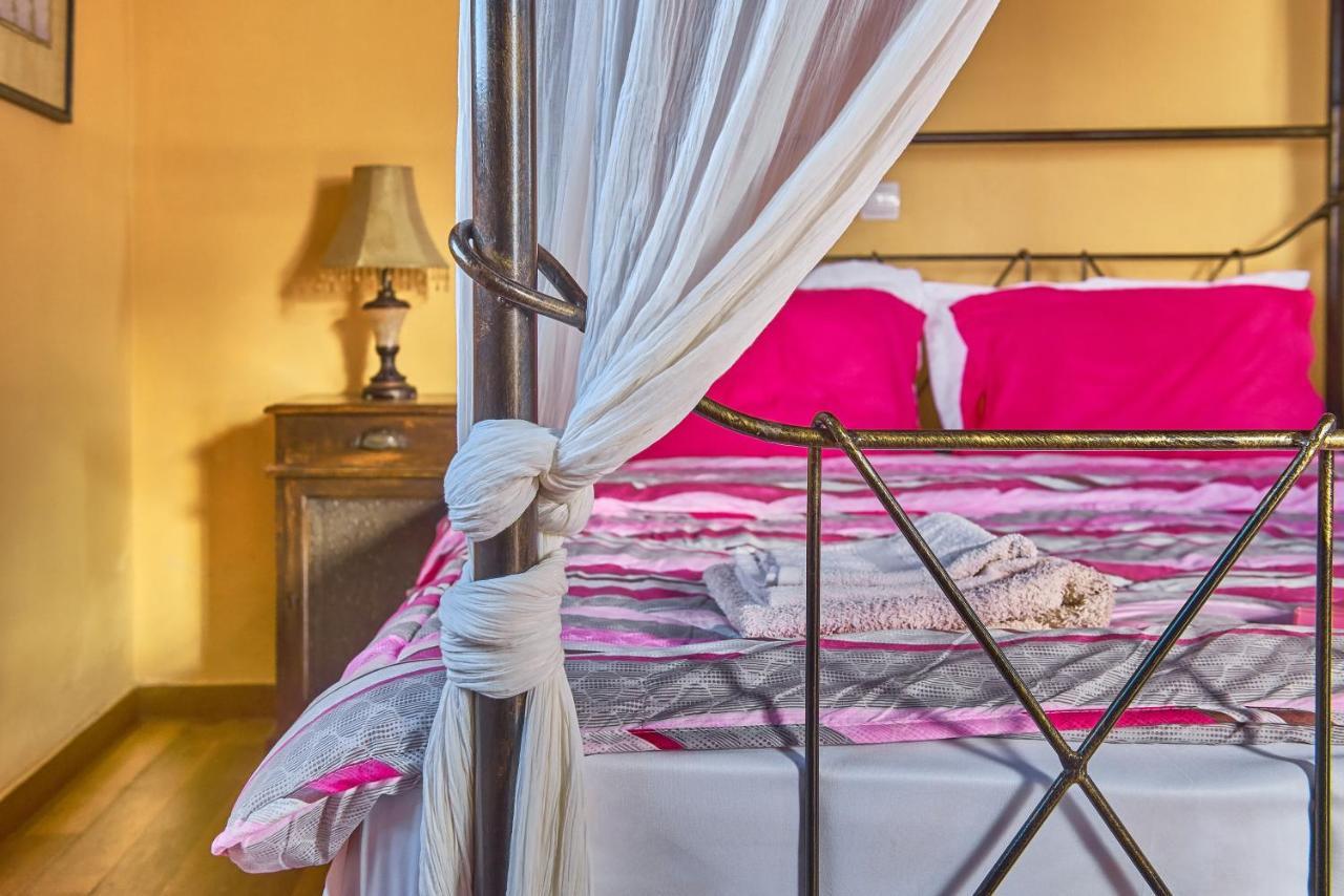 Evenos Of 3 Bedrooms - Irida Of 2 Bedrooms With Private Pools *