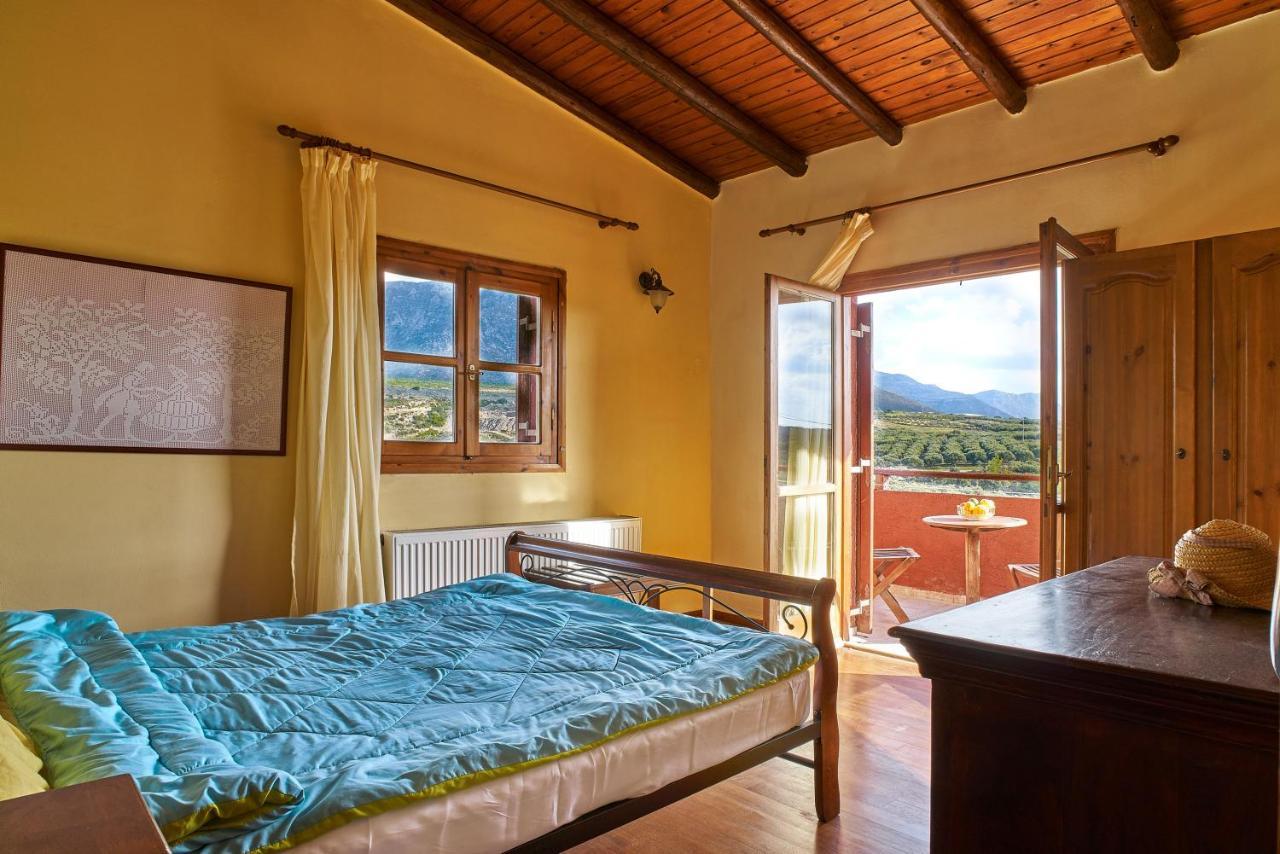 Evenos Of 3 Bedrooms - Irida Of 2 Bedrooms With Private Pools *