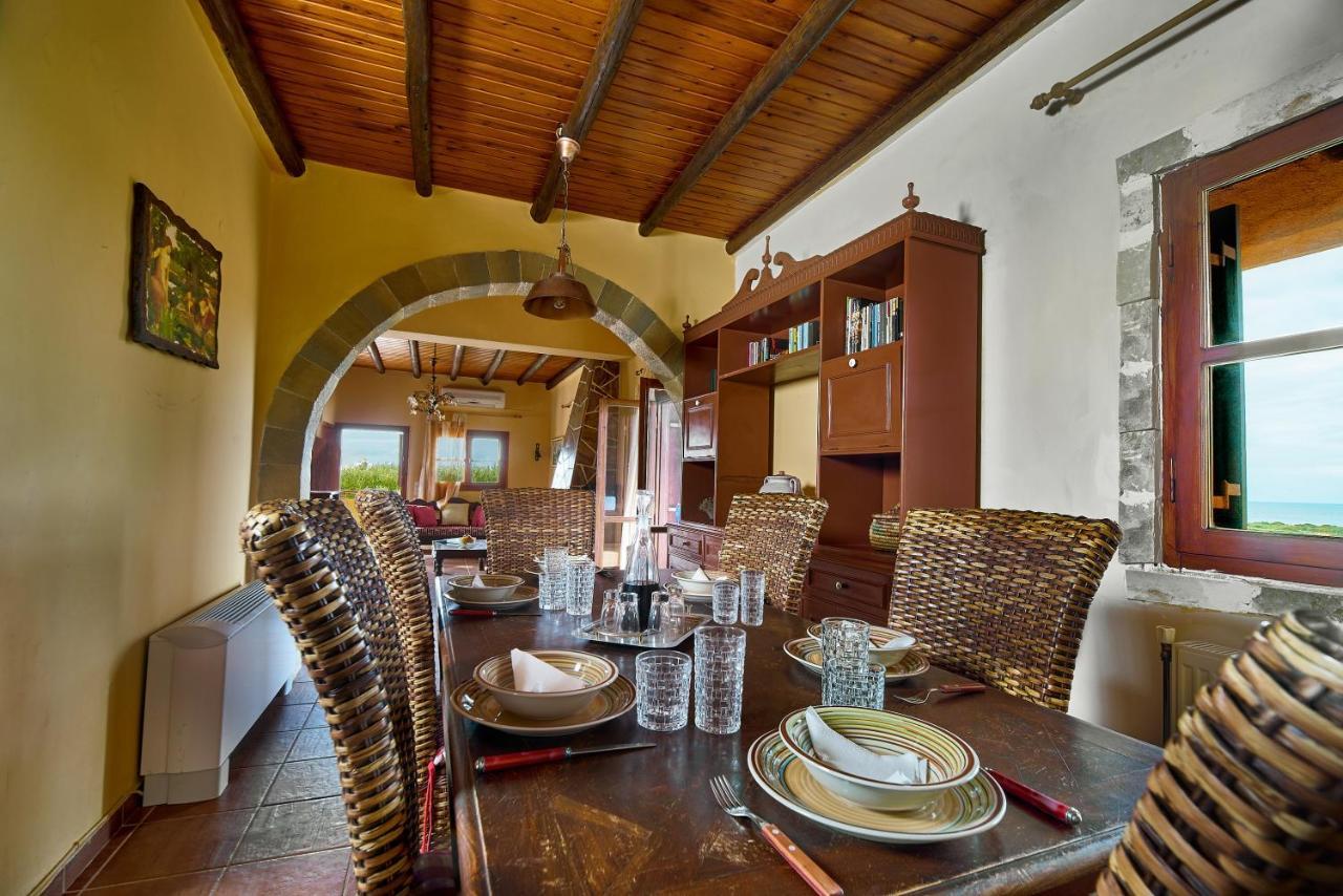 Evenos Of 3 Bedrooms - Irida Of 2 Bedrooms With Private Pools *