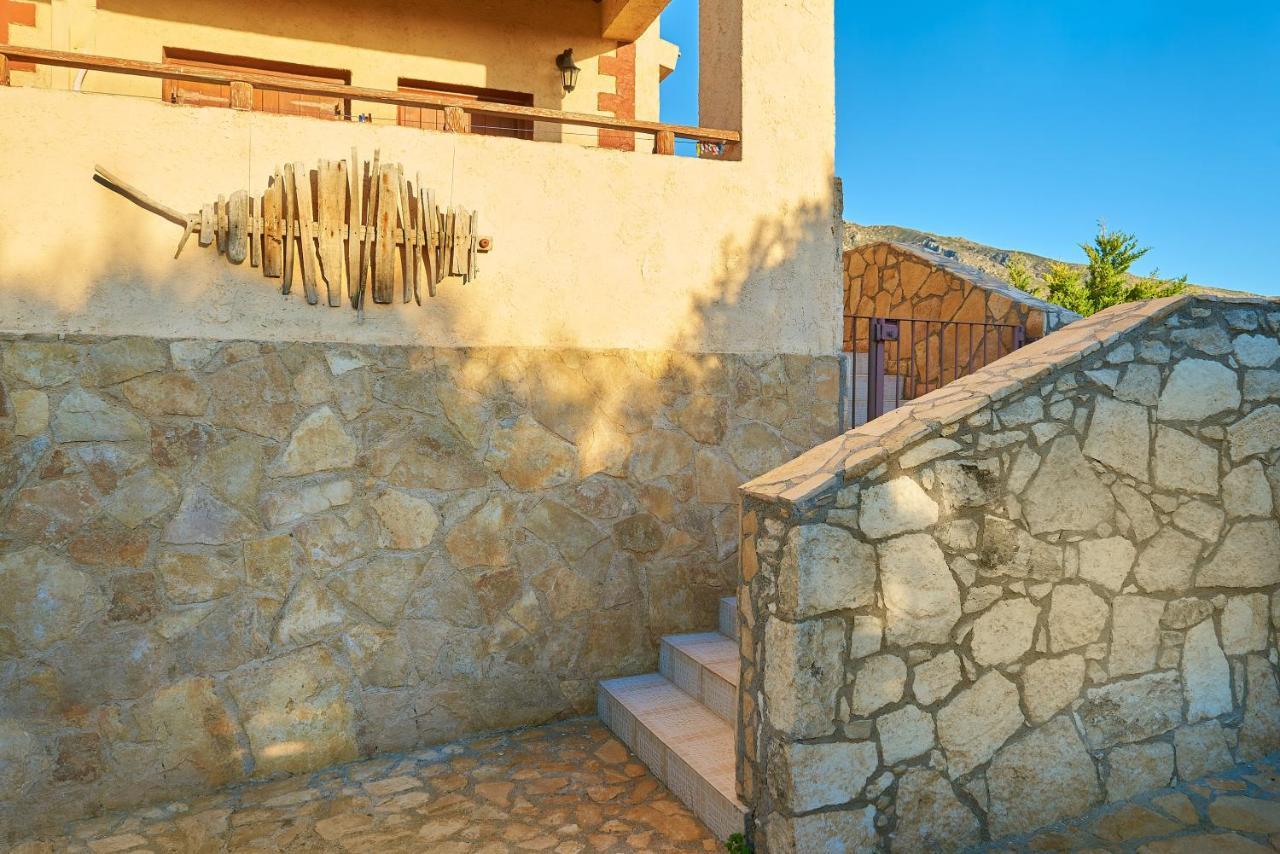 Evenos Of 3 Bedrooms - Irida Of 2 Bedrooms With Private Pools * Elafonisi