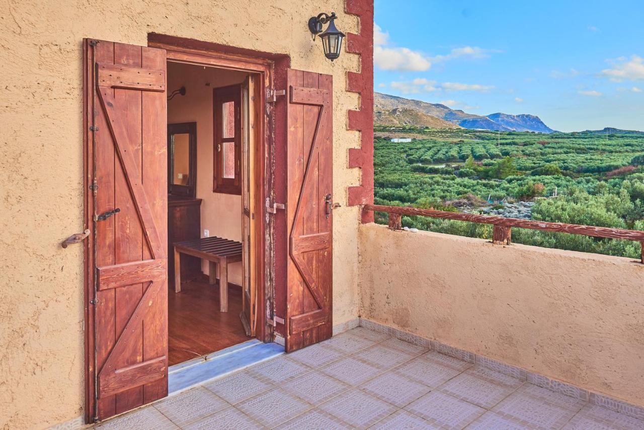 Evenos Of 3 Bedrooms - Irida Of 2 Bedrooms With Private Pools Elafonisi